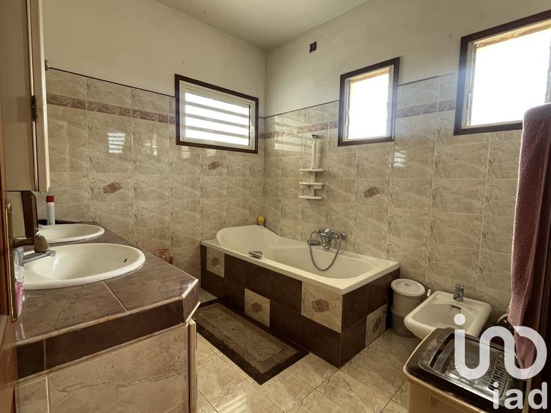 Maison - 183 m² - 4 pièces