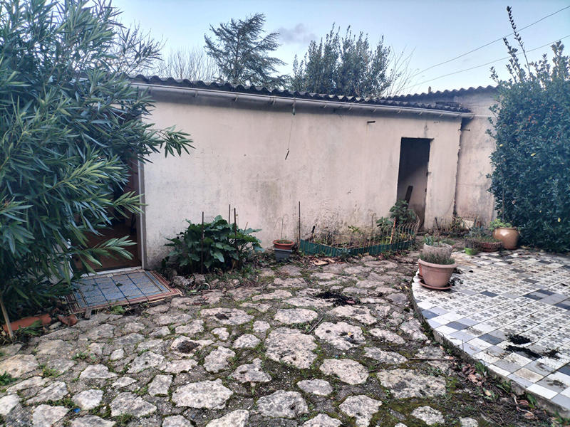 Maison - 215 m² - 10 pièces