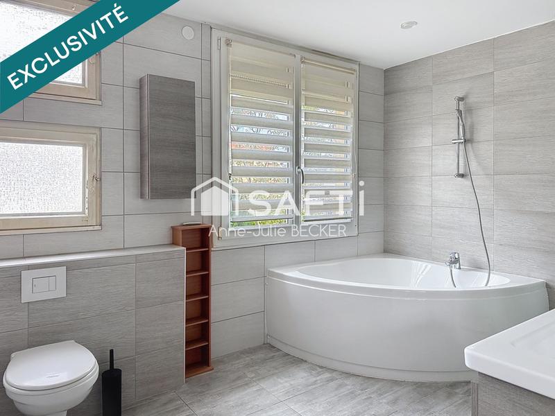 Maison - 99 m² - 5 pièces