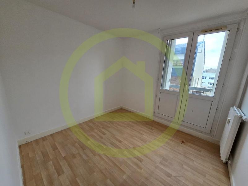 Appartement - 81 m² - 5 pièces