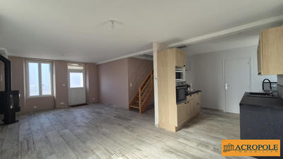 Maison - 104 m² - 5 pièces