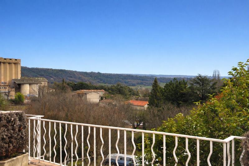 Appartement - 110 m² - 4 pièces