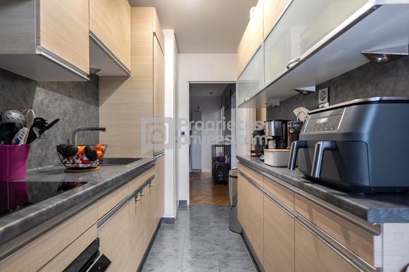 Appartement - 60 m² - 3 pièces