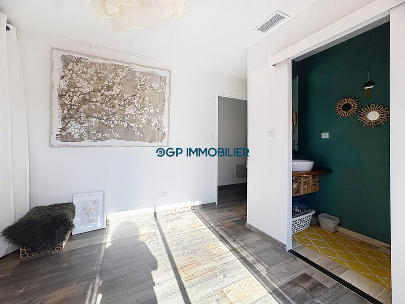 Maison - 194 m² - 5 pièces