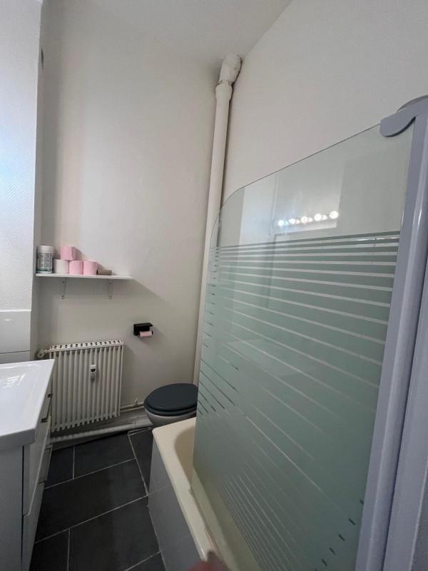 Studio - 21 m² - 2 pièces