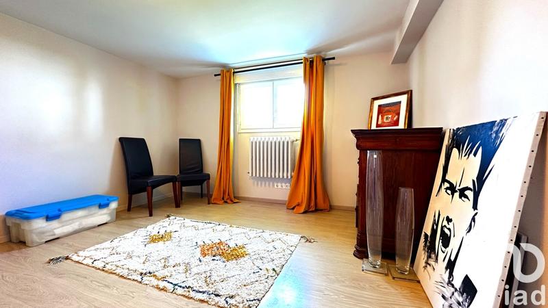 Maison - 178 m² - 8 pièces