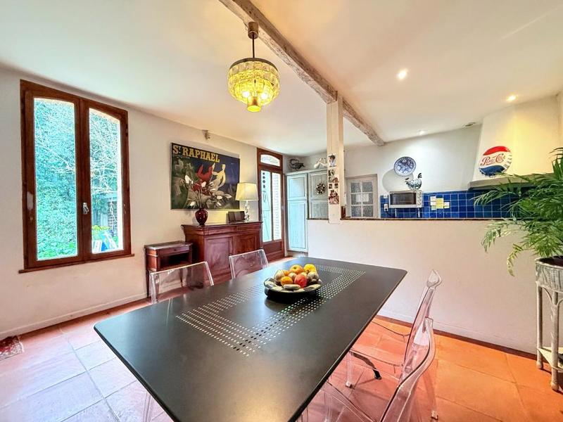 Maison de ville - 200 m² - 5 pièces