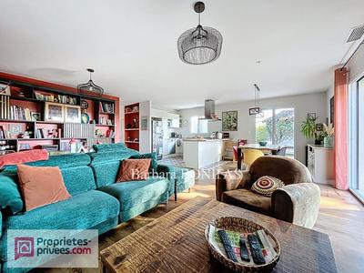 Maison - 121 m² - 5 pièces