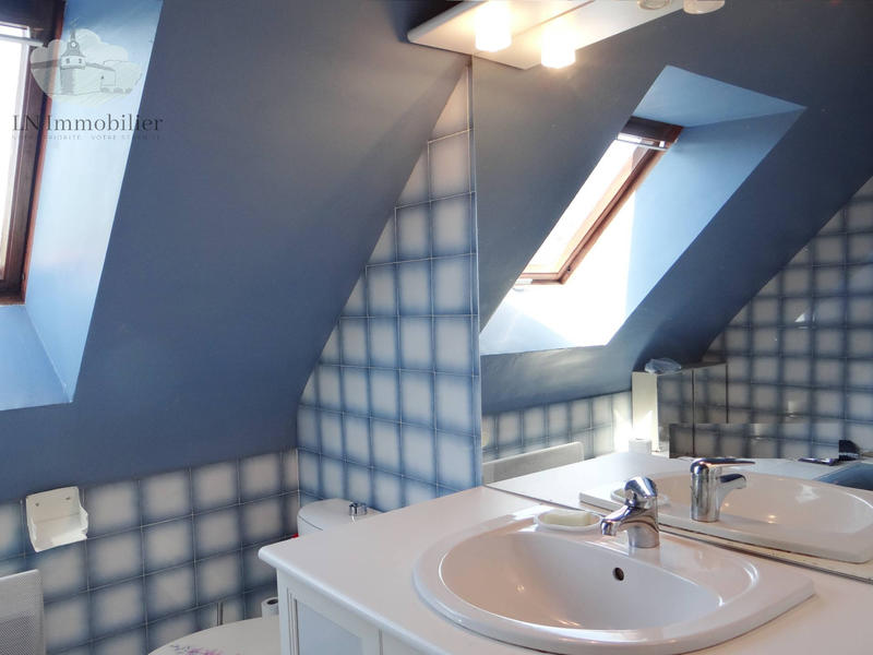 Maison - 100 m² - 7 pièces