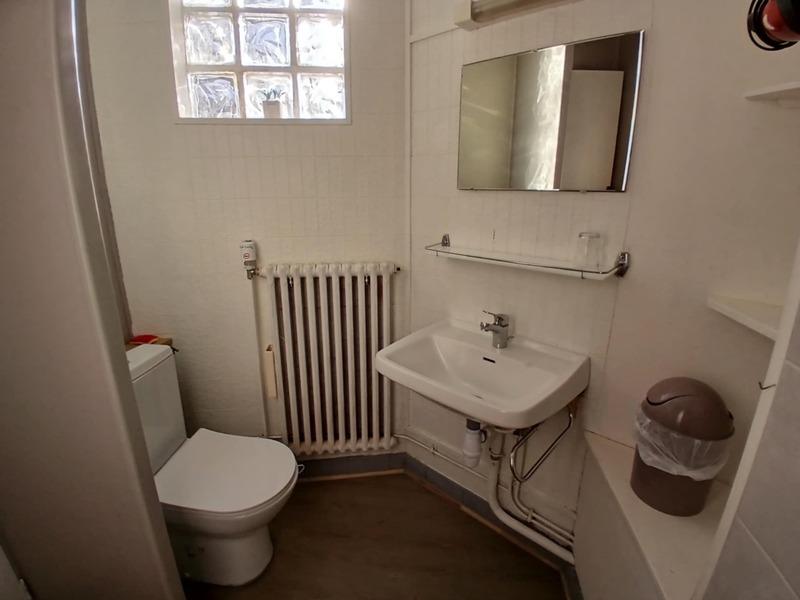 Immeuble - 218 m² - 14 pièces