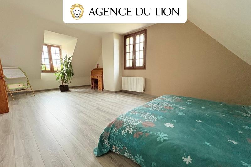 Maison - 158 m² - 6 pièces