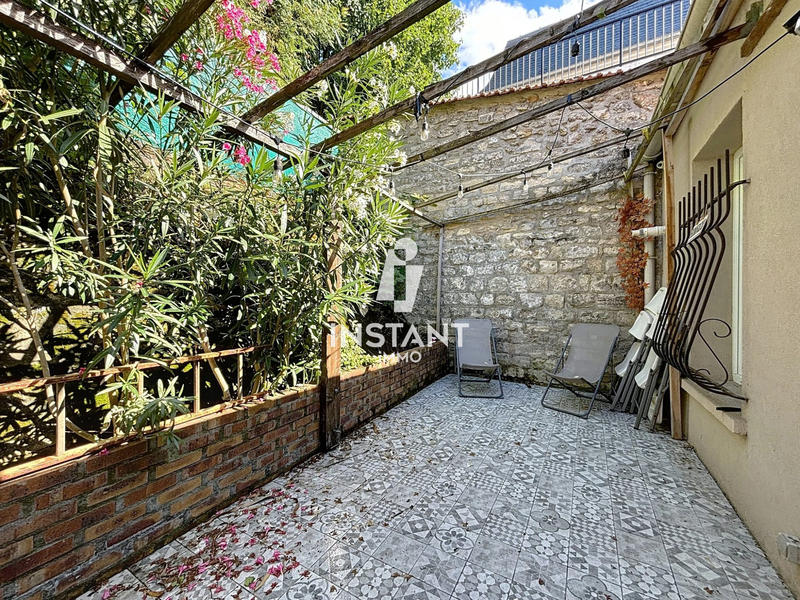 Maison - 96 m² - 5 pièces