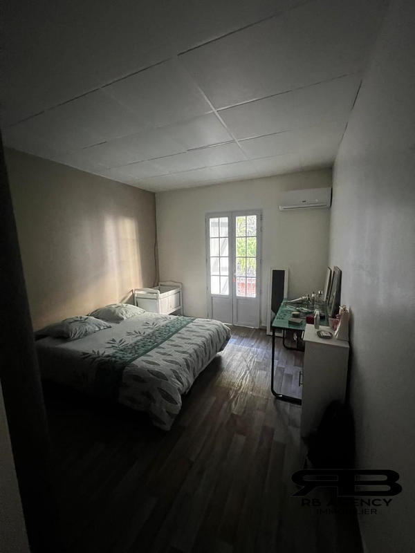 Appartement - 121 m² - 5 pièces