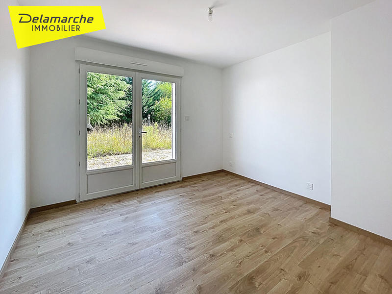 Local d'activité / Entrepôt - 390 m² - 4 pièces