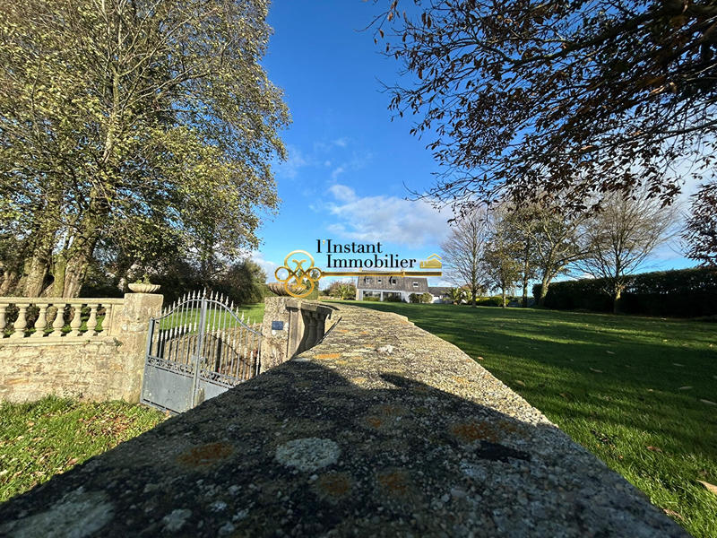 Maison - 137 m² - 6 pièces