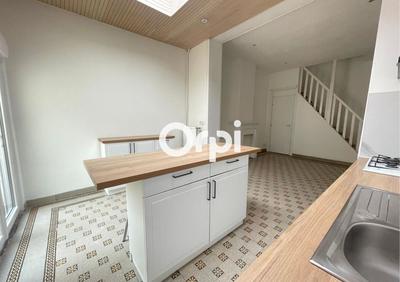 Maison - 85 m² - 4 pièces