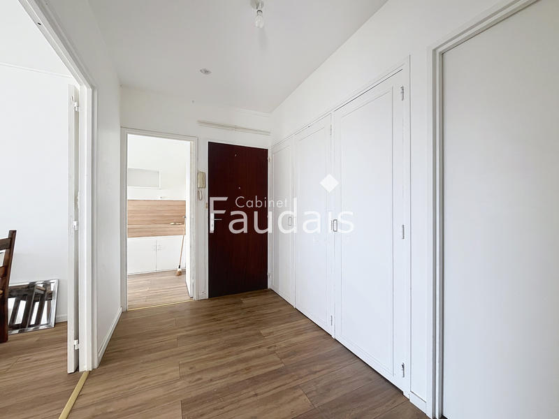 Appartement - 58 m² - 3 pièces