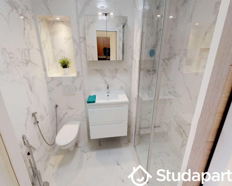 Chambre - 55 m² - 1 pièce