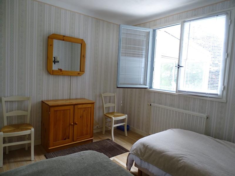 Maison - 61 m² - 6 pièces