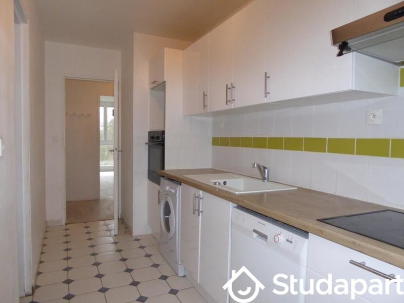 Chambre - 96 m² - 1 pièce