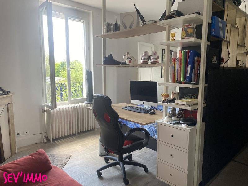 Maison - 183 m² - 7 pièces