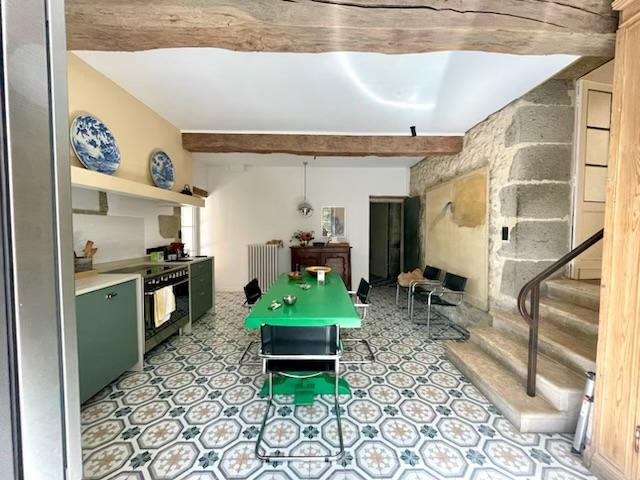 Maison de maîtres - 267 m² - 7 pièces