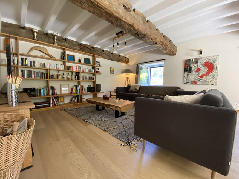 Maison - 245 m² - 5 pièces