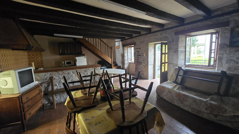 Maison - 90 m² - 6 pièces