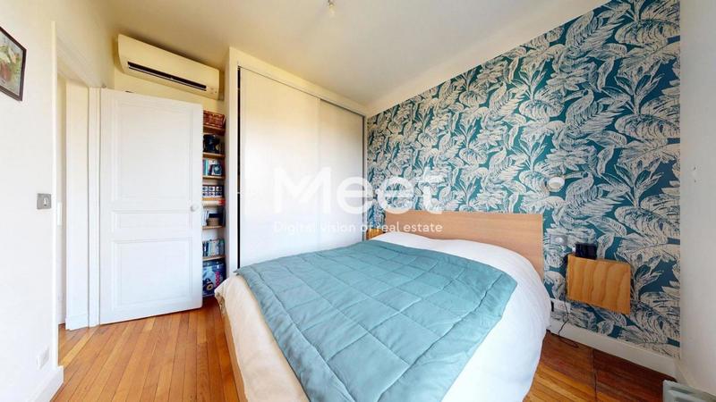 Maison - 93 m² - 5 pièces