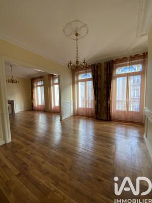 Appartement - 155 m² - 5 pièces
