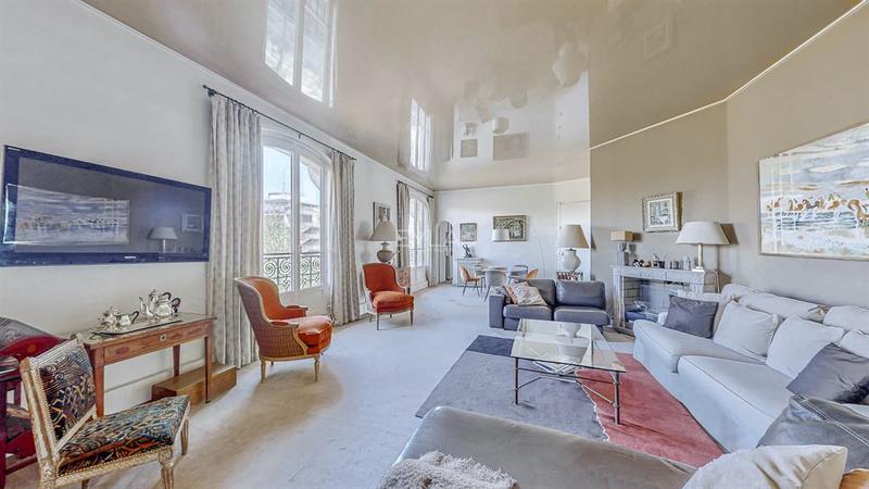 Appartement - 140 m² - 5 pièces