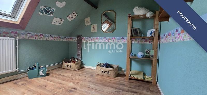 Maison - 217 m² - 9 pièces