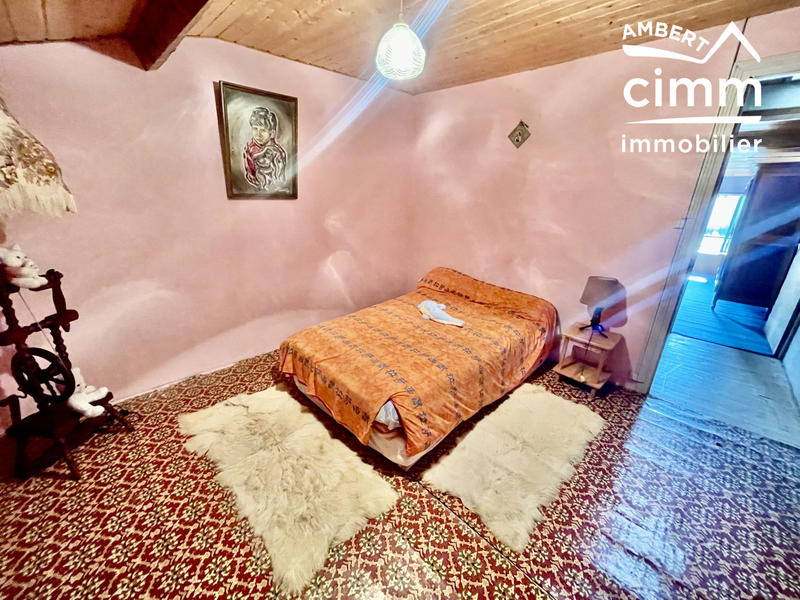 Maison - 143 m² - 7 pièces