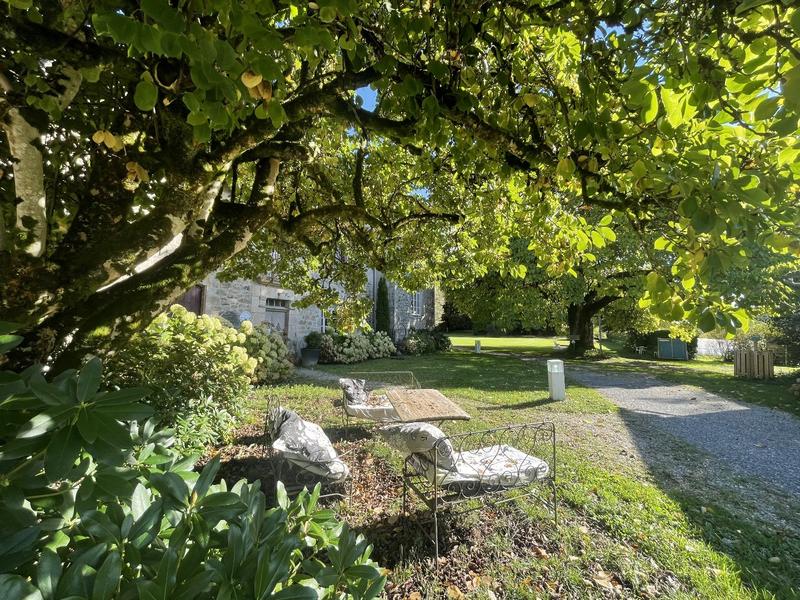 Maison de domaine - 400 m² - 50 pièces