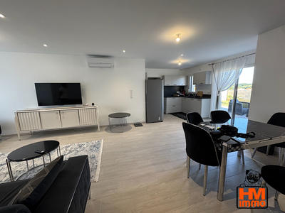 Maison - 92 m² - 4 pièces