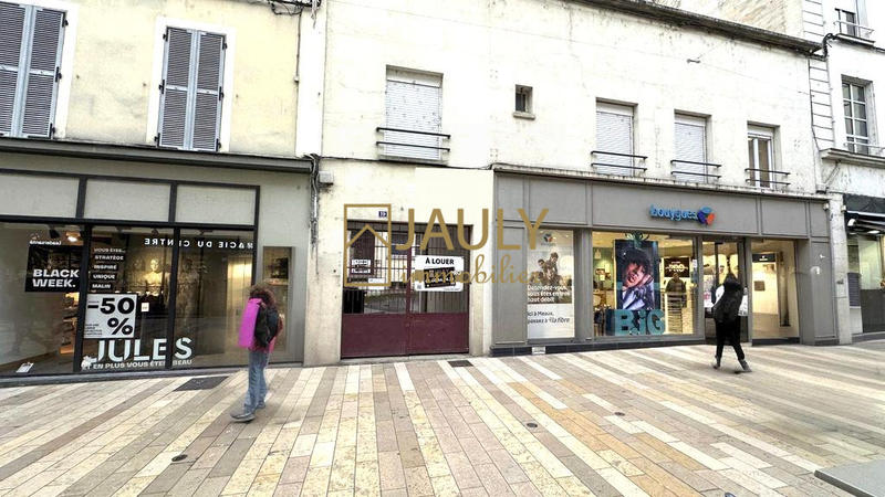 Local commercial - 373 m²