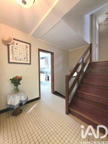 Maison - 96 m² - 5 pièces