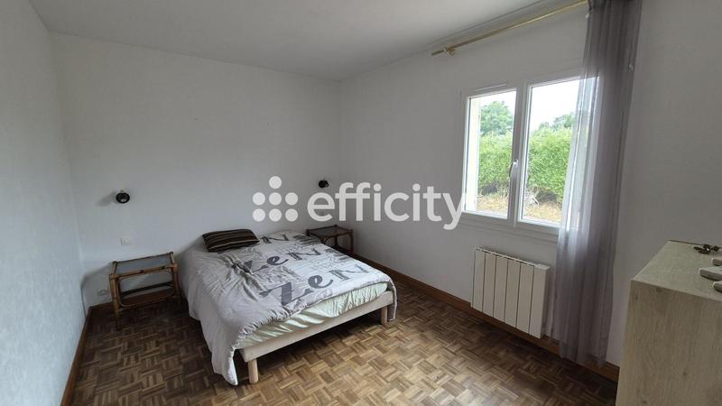 Maison - 200 m² - 8 pièces