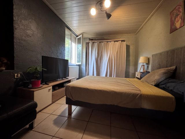 Appartement - 95 m² - 5 pièces