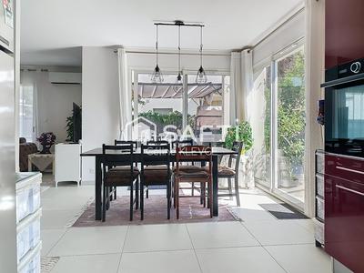 Maison - 115 m² - 5 pièces
