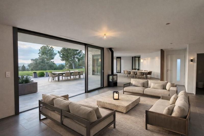 Maison - 209 m² - 6 pièces