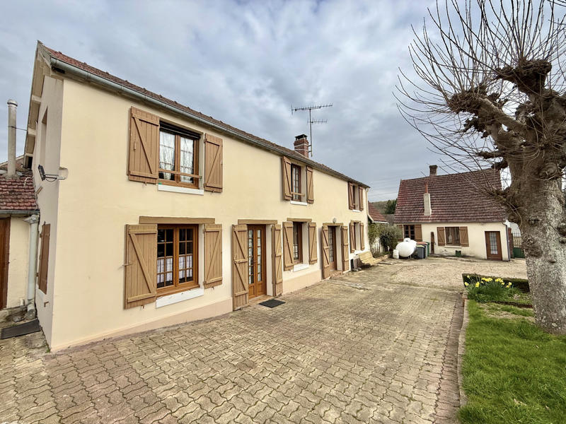 Maison - 123 m² - 6 pièces