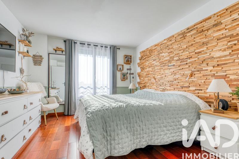 Maison - 98 m² - 4 pièces