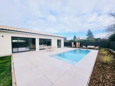 Maison - 119 m² - 4 pièces