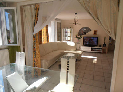 Appartement - 84 m² - 4 pièces