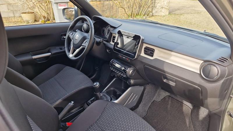 Suzuki Ignis III 1.2 Dualjet 83 Hybrid Pack