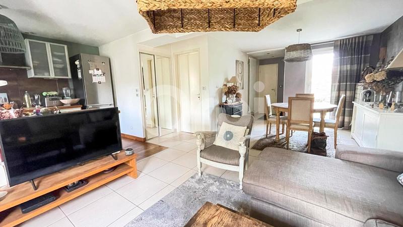 Maison - 79 m² - 5 pièces