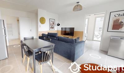 Chambre - 9 m² - 1 pièce