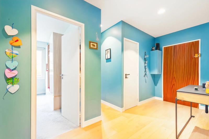 Appartement - 98 m² - 5 pièces