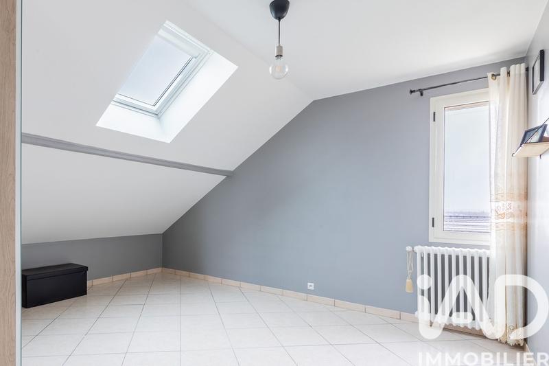 Maison - 136 m² - 6 pièces